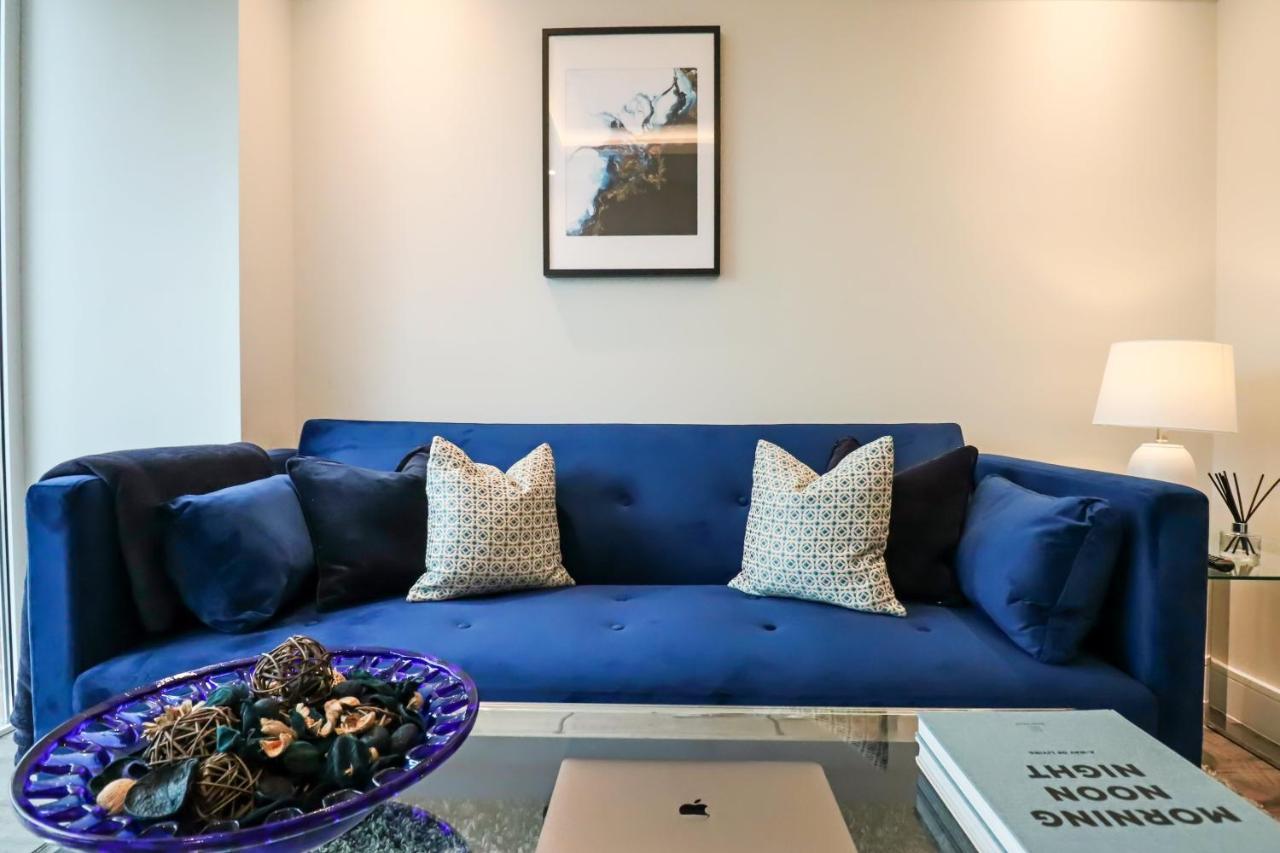 Portfolio Apartments - Welwyn Town Centre ウェリン・ガーデン・シティ エクステリア 写真